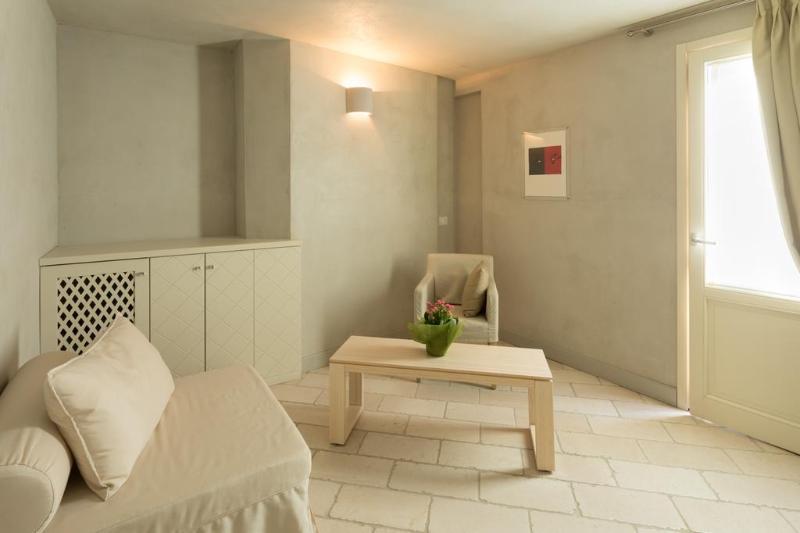 Tresnuraghes Il Cortiletto Hotel Maison מראה חיצוני תמונה