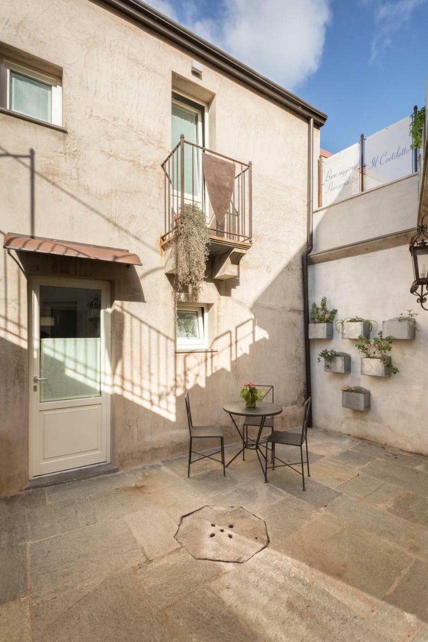 Tresnuraghes Il Cortiletto Hotel Maison מראה חיצוני תמונה